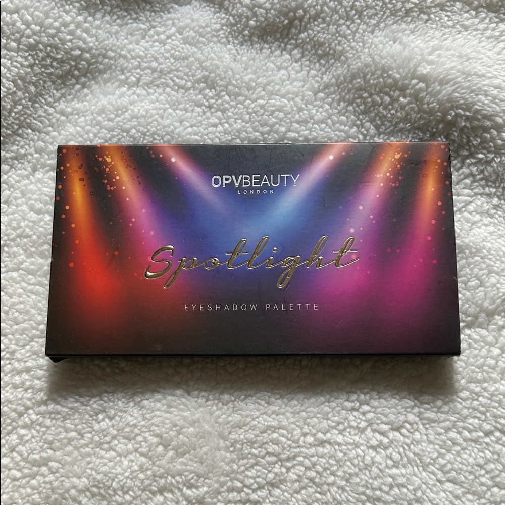 Spotlight Eyeshadow Palette - Bold Multi-Color